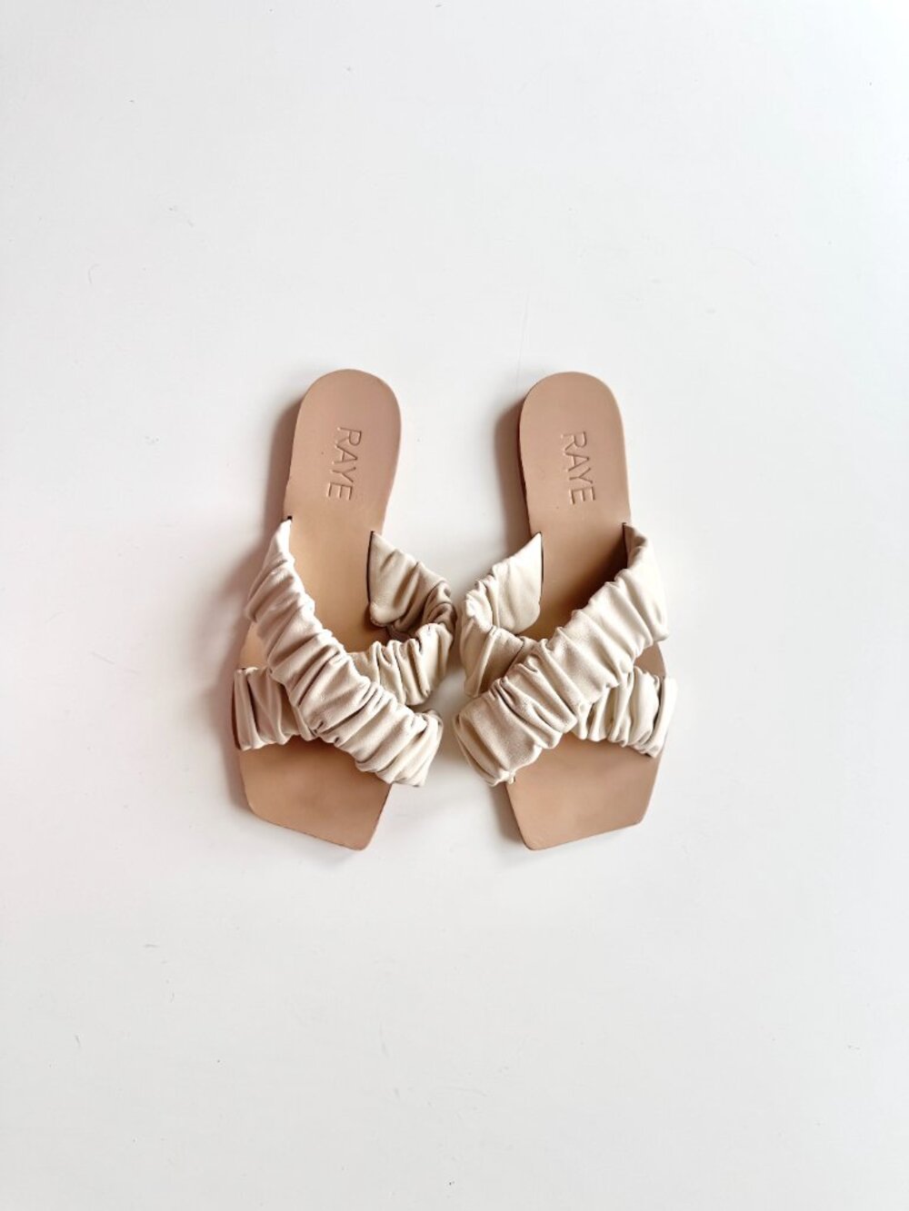RAYE Moira Bone White Ruched Leather Criss Cross Slides Sandals Flats, Size 5.5